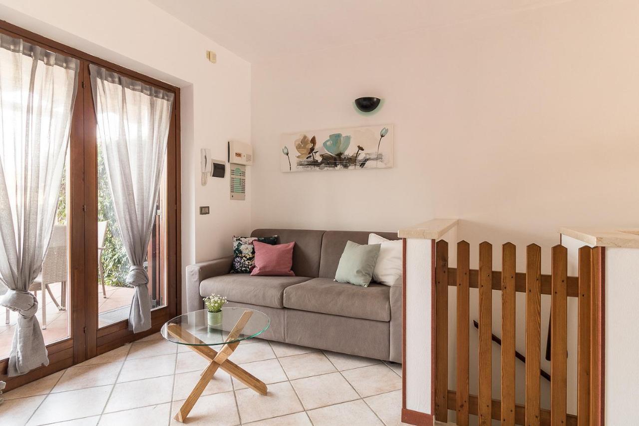 Casa Sulla Collina Apartment Puegnago del Garda Exterior photo